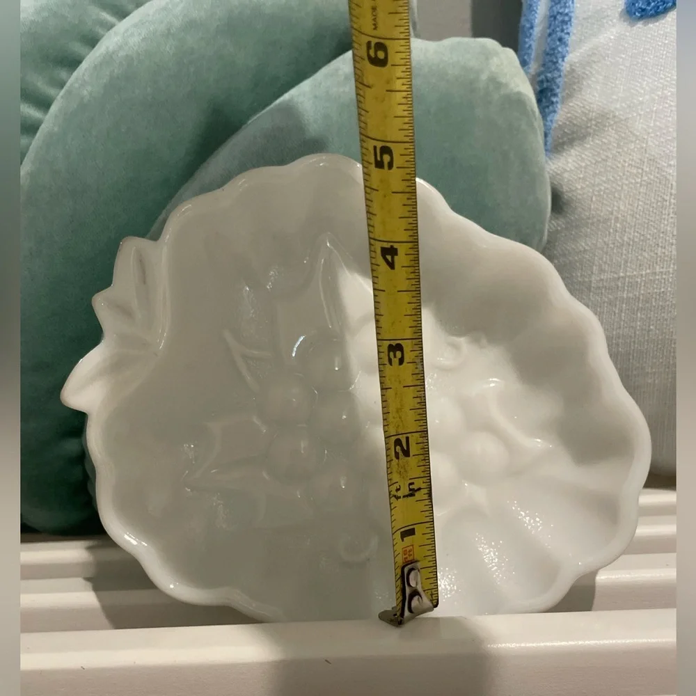 White Glass Dish Indiana Vintage‎ Milk Glass Colony Harvest Grapes Set Of 3 MCM